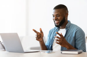 candidate in a video job interview screen for leadership potential